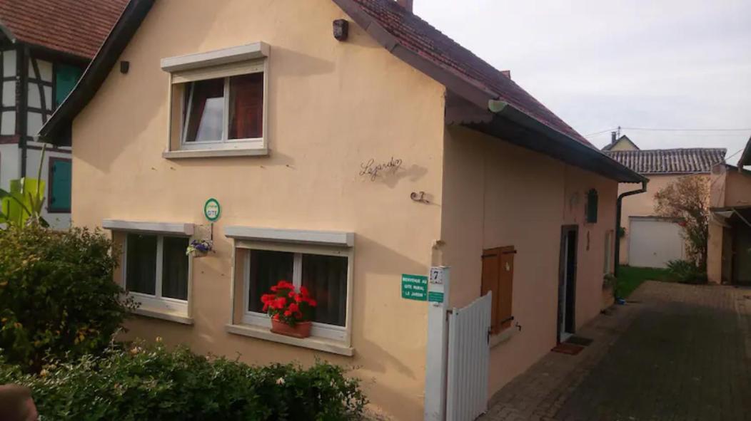Gite Le Jardin Geispolsheim Exterior foto